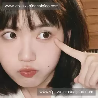 伏秋嫱